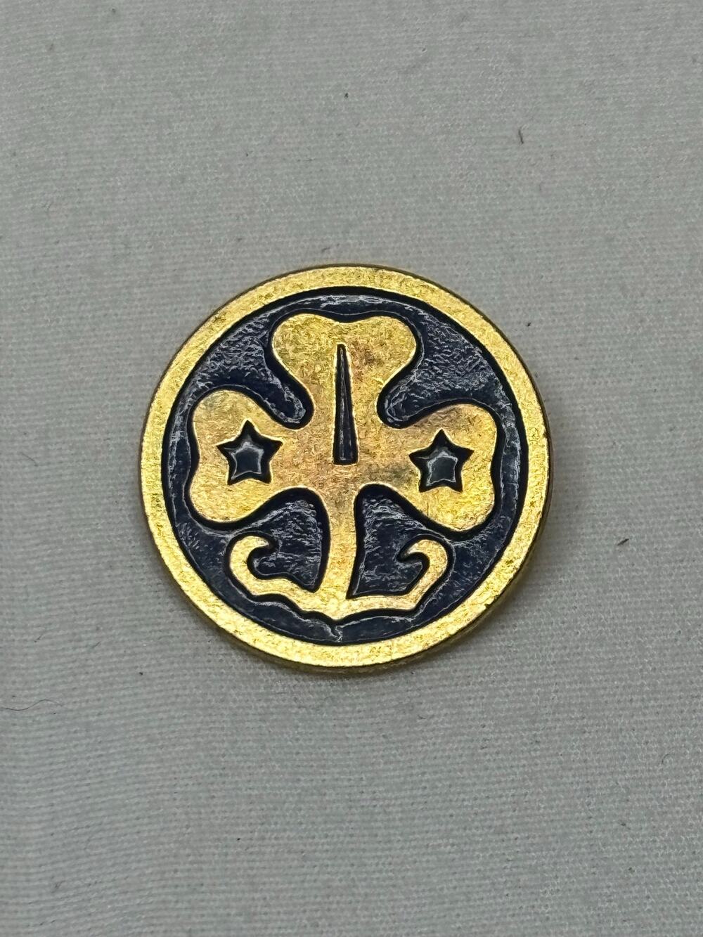 Girl Scout World Association Clover Pin #6180